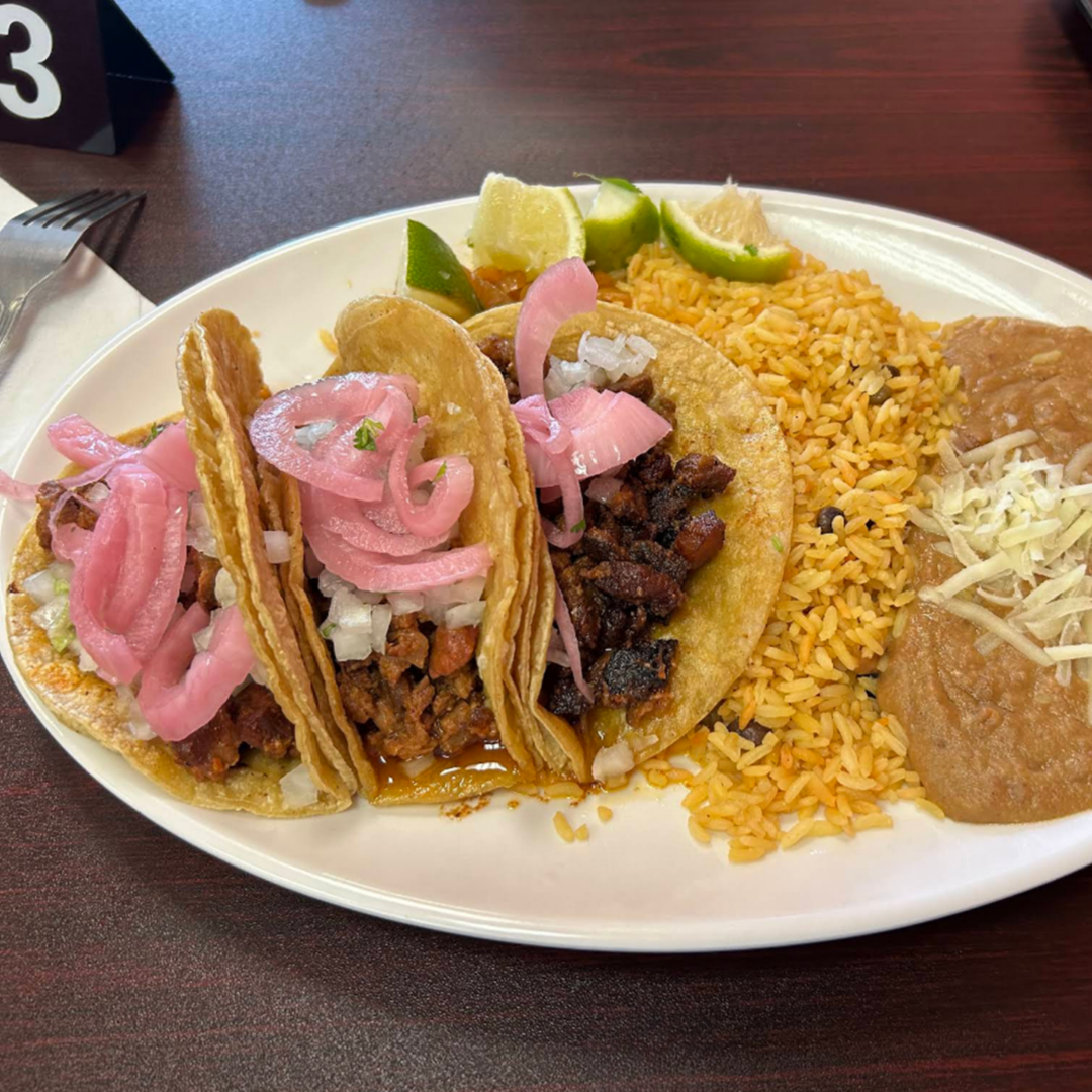 3 tacos platter